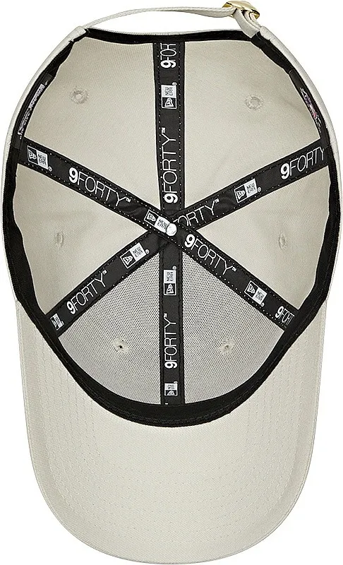 casquette New Era 9FO Metallic Logo MLB New York Yankees - Stone/Metallic Gold - women´s