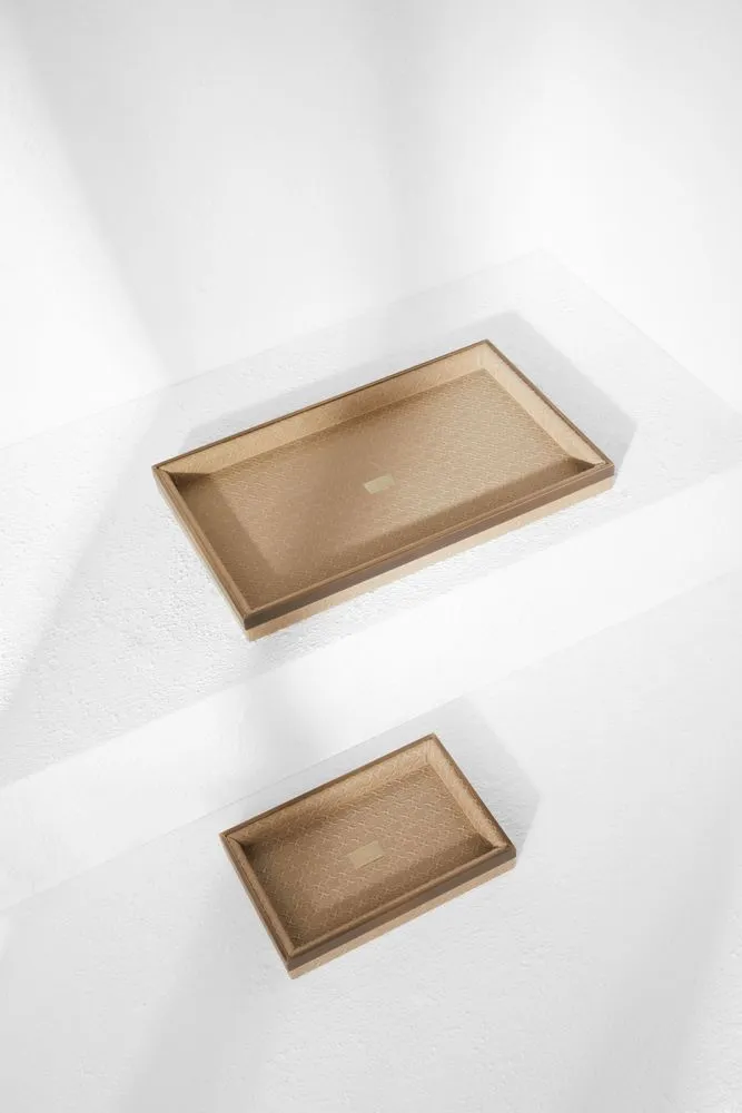 Nour tray
